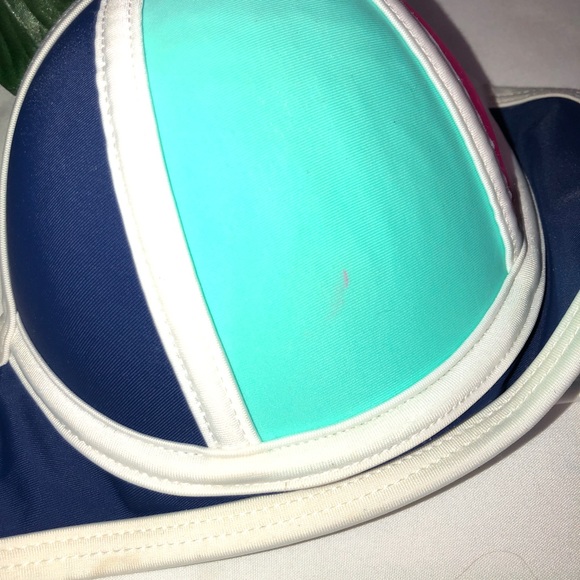 Strapless Bikini - Picture 2 of 4